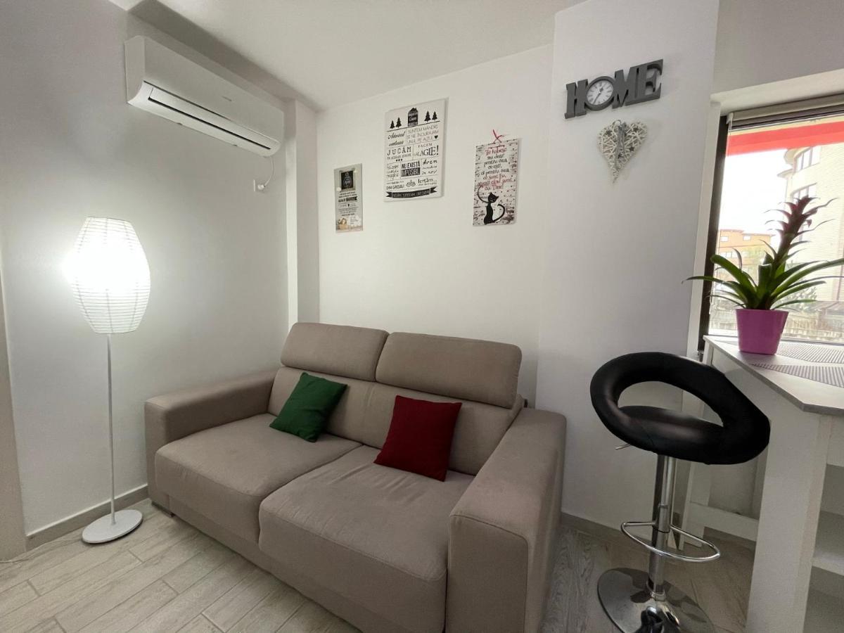 Renting Solutions Iulius Mall Iasi Exteriér fotografie